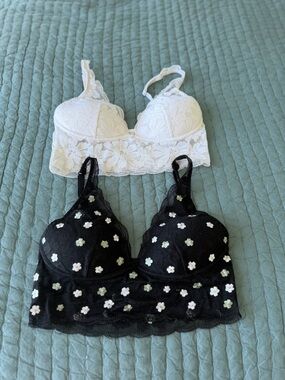 PINK Victoria's Secret Lace Bralette Set in Black and White